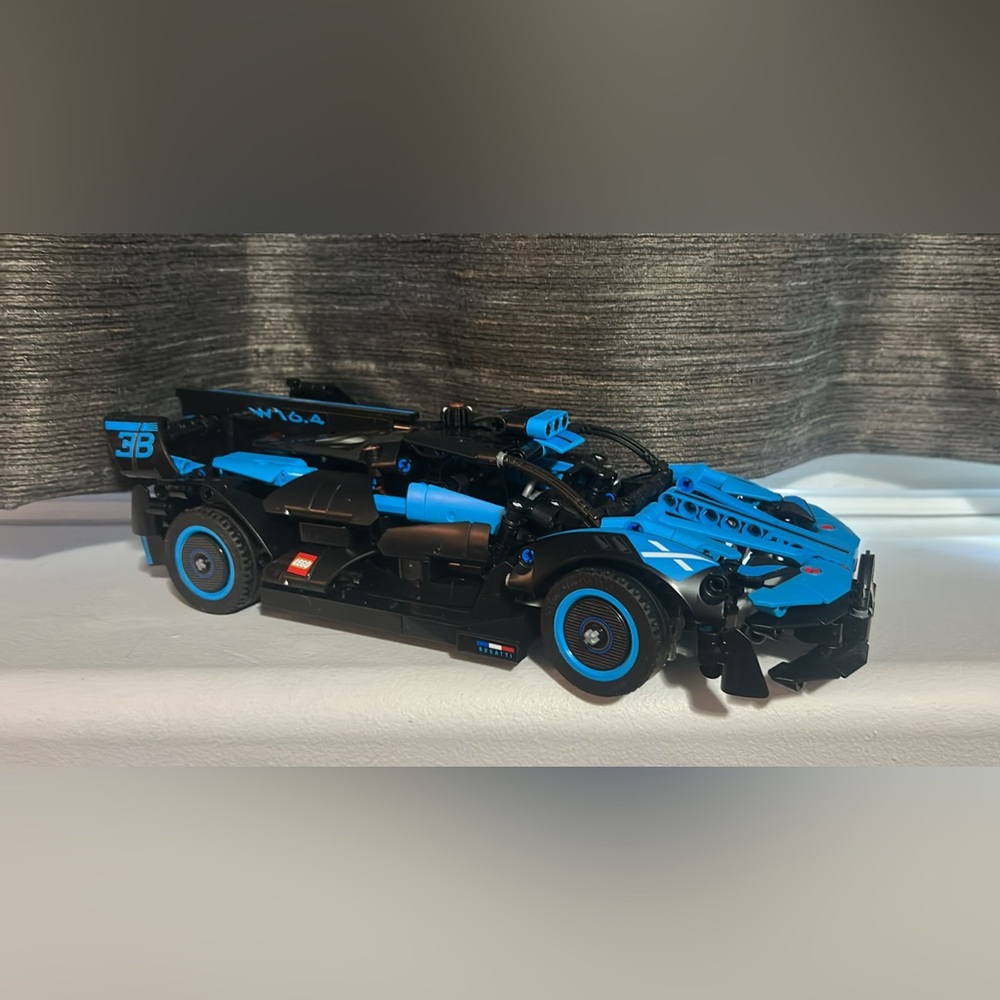 LEGO Technic Bugatti Bolide 42162